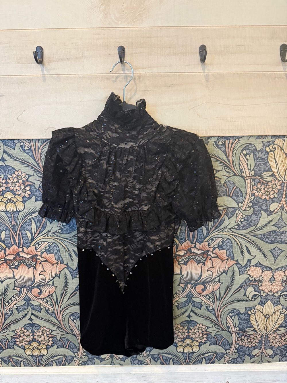 Art Stone Jazz dance costume lace velvet biketard